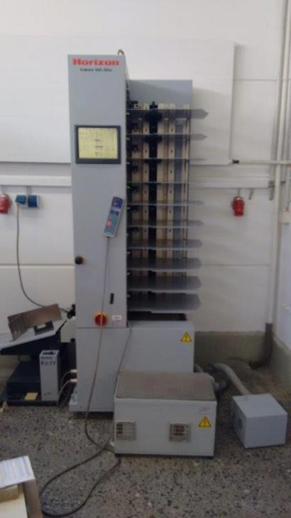 Horizon VAC 100 a suction air collating machine - Painokone: kuva Horizon VAC 100 a suction air collating machine - Painokone Horizon VAC 100 a suction air collating machine - Painokone: kuva Horizon VAC 100 a suction air collating machine - Painokone