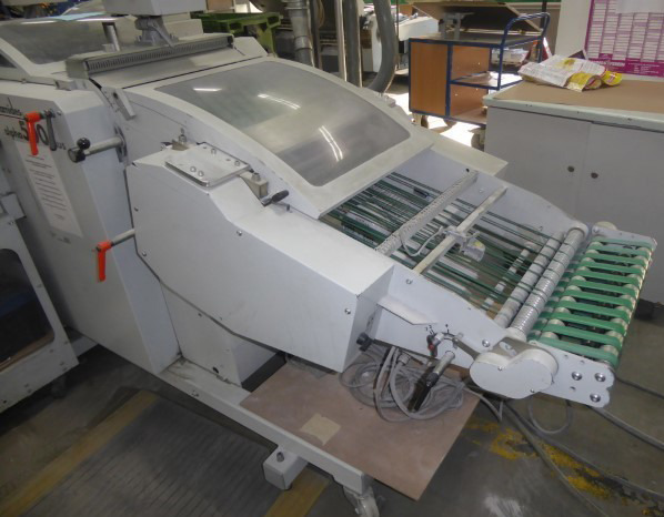 Stacking display Palamides alpha 500 - Taittokone: kuva  Stacking display Palamides alpha 500 - Taittokone Stacking display Palamides alpha 500 - Taittokone: kuva  Stacking display Palamides alpha 500 - Taittokone