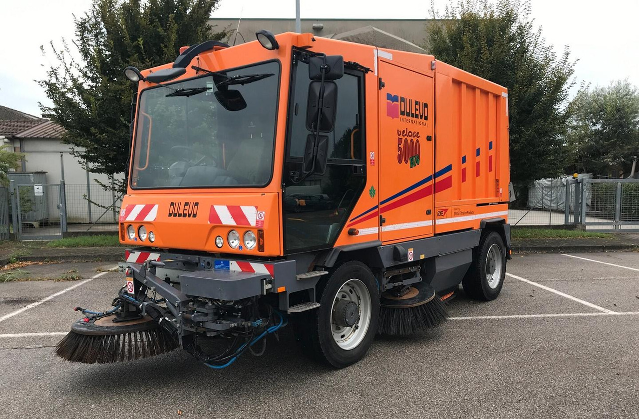 DULEVO 5000 VELOCE - Lakaisuauto: kuva DULEVO 5000 VELOCE - Lakaisuauto DULEVO 5000 VELOCE - Lakaisuauto: kuva DULEVO 5000 VELOCE - Lakaisuauto