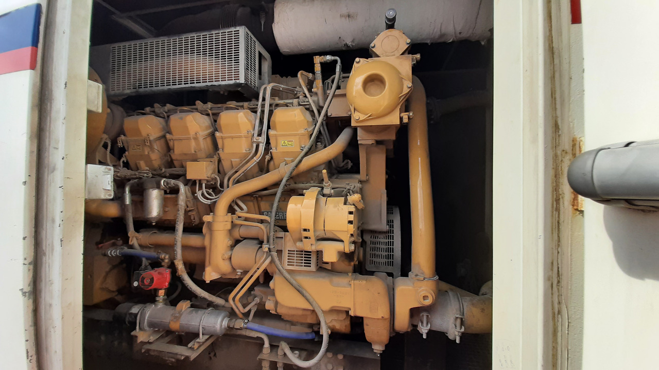 CATERPILLAR 3508 1100 kVa - Sähkögeneraattori: kuva CATERPILLAR 3508 1100 kVa - Sähkögeneraattori CATERPILLAR 3508 1100 kVa - Sähkögeneraattori: kuva CATERPILLAR 3508 1100 kVa - Sähkögeneraattori