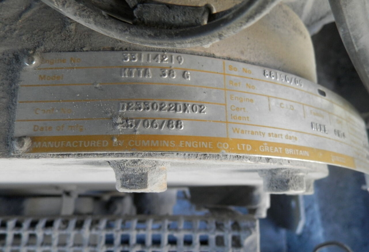 Cummins KTTA38-G - Sähkögeneraattori: kuva Cummins KTTA38-G - Sähkögeneraattori Cummins KTTA38-G - Sähkögeneraattori: kuva Cummins KTTA38-G - Sähkögeneraattori