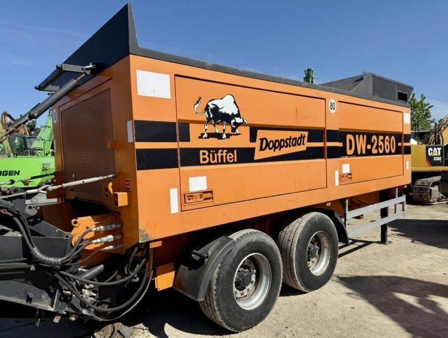 Doppstadt DW2560 - Jätemurskain: kuva Doppstadt DW2560 - Jätemurskain Doppstadt DW2560 - Jätemurskain: kuva Doppstadt DW2560 - Jätemurskain