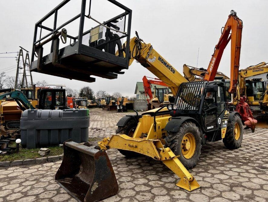 Komatsu WH714 H kosz  - Rakennuskoneet: kuva Komatsu WH714 H kosz  - Rakennuskoneet Komatsu WH714 H kosz  - Rakennuskoneet: kuva Komatsu WH714 H kosz  - Rakennuskoneet