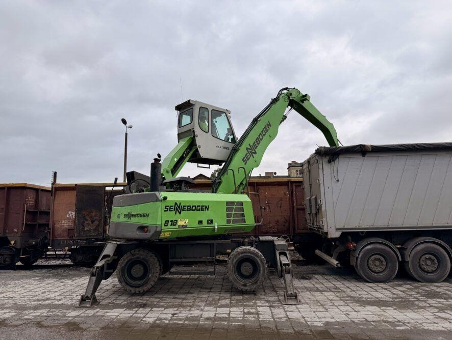 Sennebogen 818 K9  - Materiaalinkäsittelykone: kuva Sennebogen 818 K9  - Materiaalinkäsittelykone Sennebogen 818 K9  - Materiaalinkäsittelykone: kuva Sennebogen 818 K9  - Materiaalinkäsittelykone