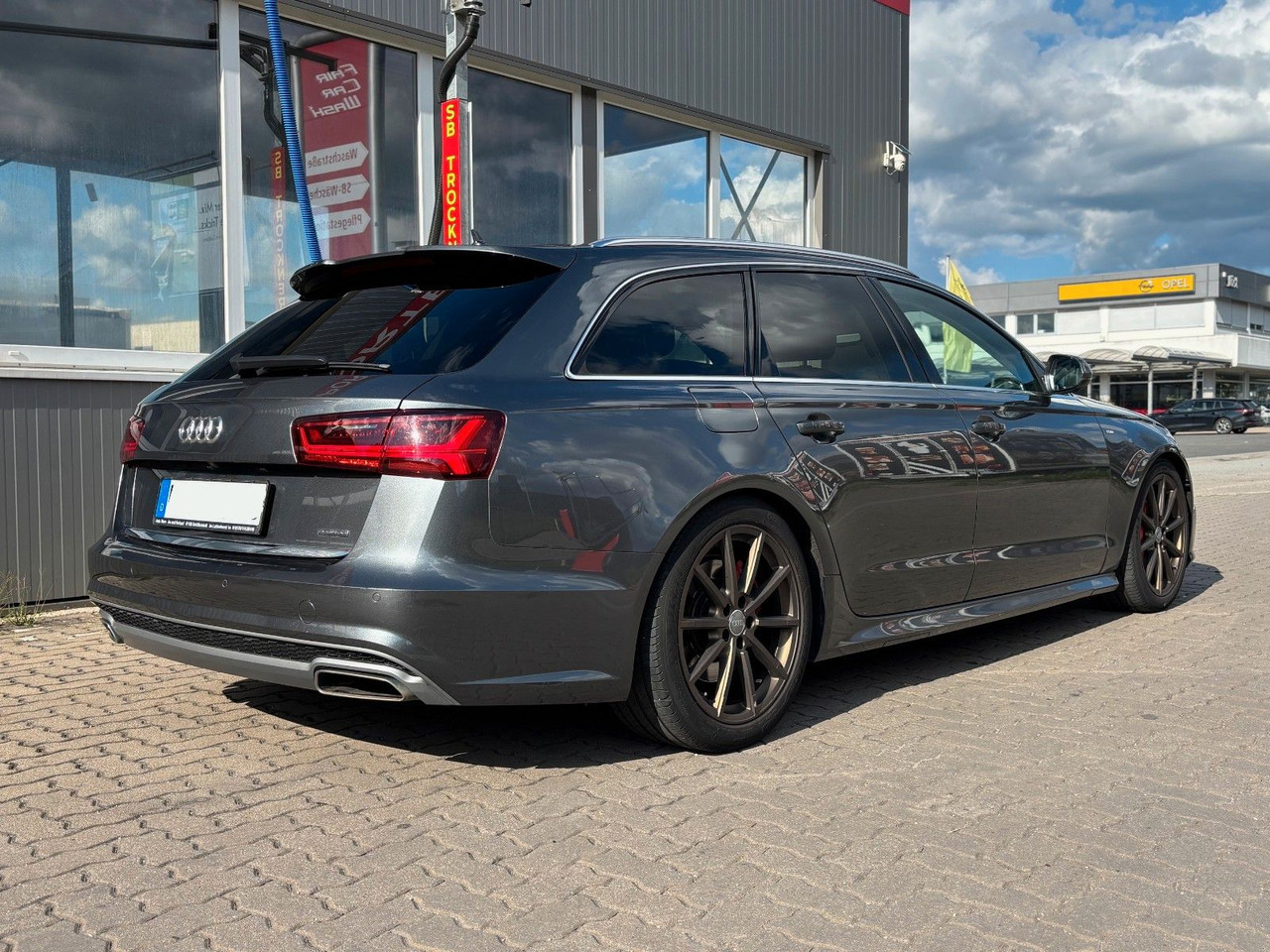 Audi A6 Avant 3.0 BiTDI SLine Quattro/V8 Sound/Pano - Farmari: kuva Audi A6 Avant 3.0 BiTDI SLine Quattro/V8 Sound/Pano - Farmari Audi A6 Avant 3.0 BiTDI SLine Quattro/V8 Sound/Pano - Farmari: kuva Audi A6 Avant 3.0 BiTDI SLine Quattro/V8 Sound/Pano - Farmari
