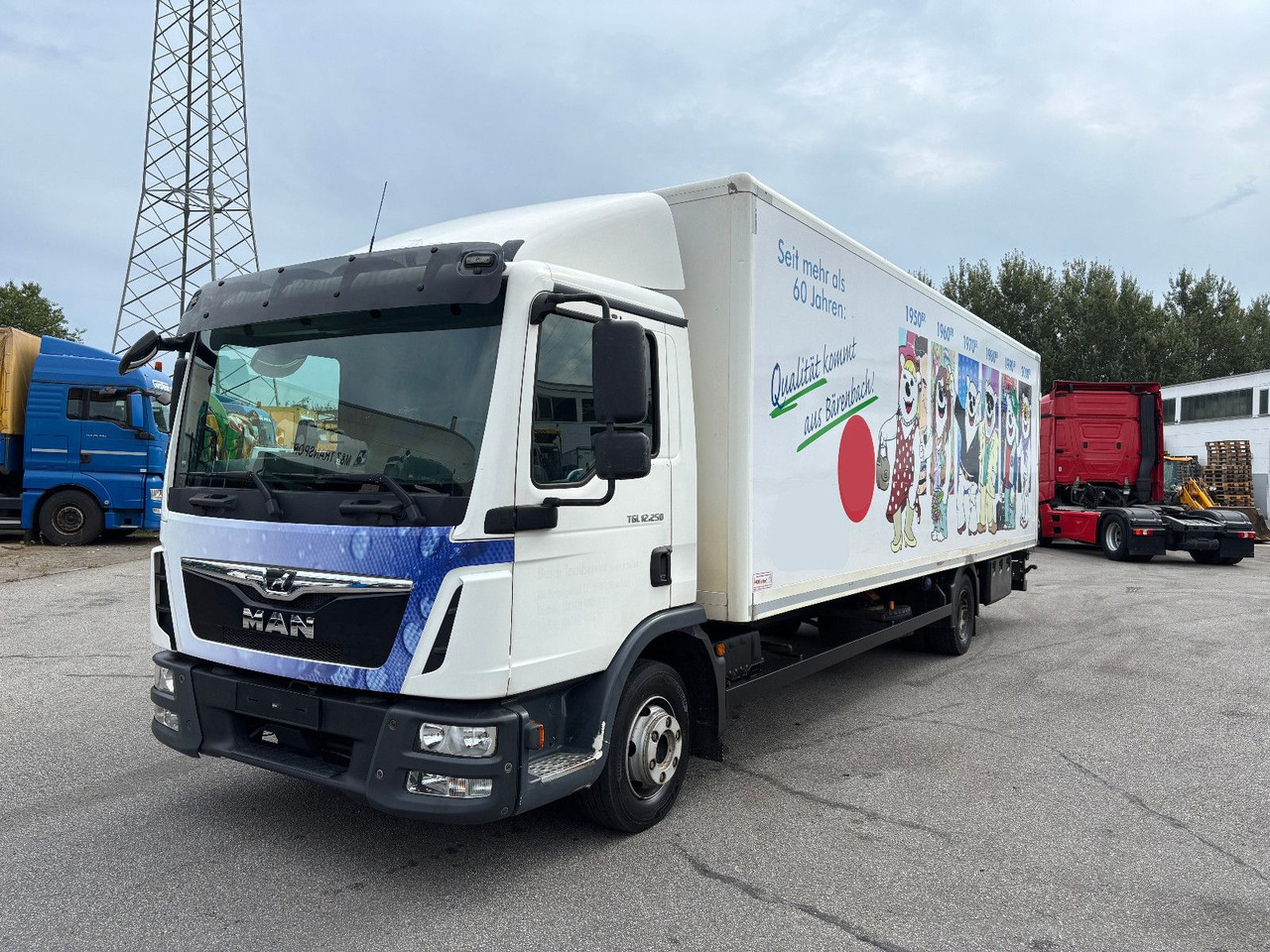MAN TGL 12.250 LBW/Klima/Standheizung/Bergabfahr - Umpikori kuorma-auto: kuva MAN TGL 12.250 LBW/Klima/Standheizung/Bergabfahr - Umpikori kuorma-auto MAN TGL 12.250 LBW/Klima/Standheizung/Bergabfahr - Umpikori kuorma-auto: kuva MAN TGL 12.250 LBW/Klima/Standheizung/Bergabfahr - Umpikori kuorma-auto