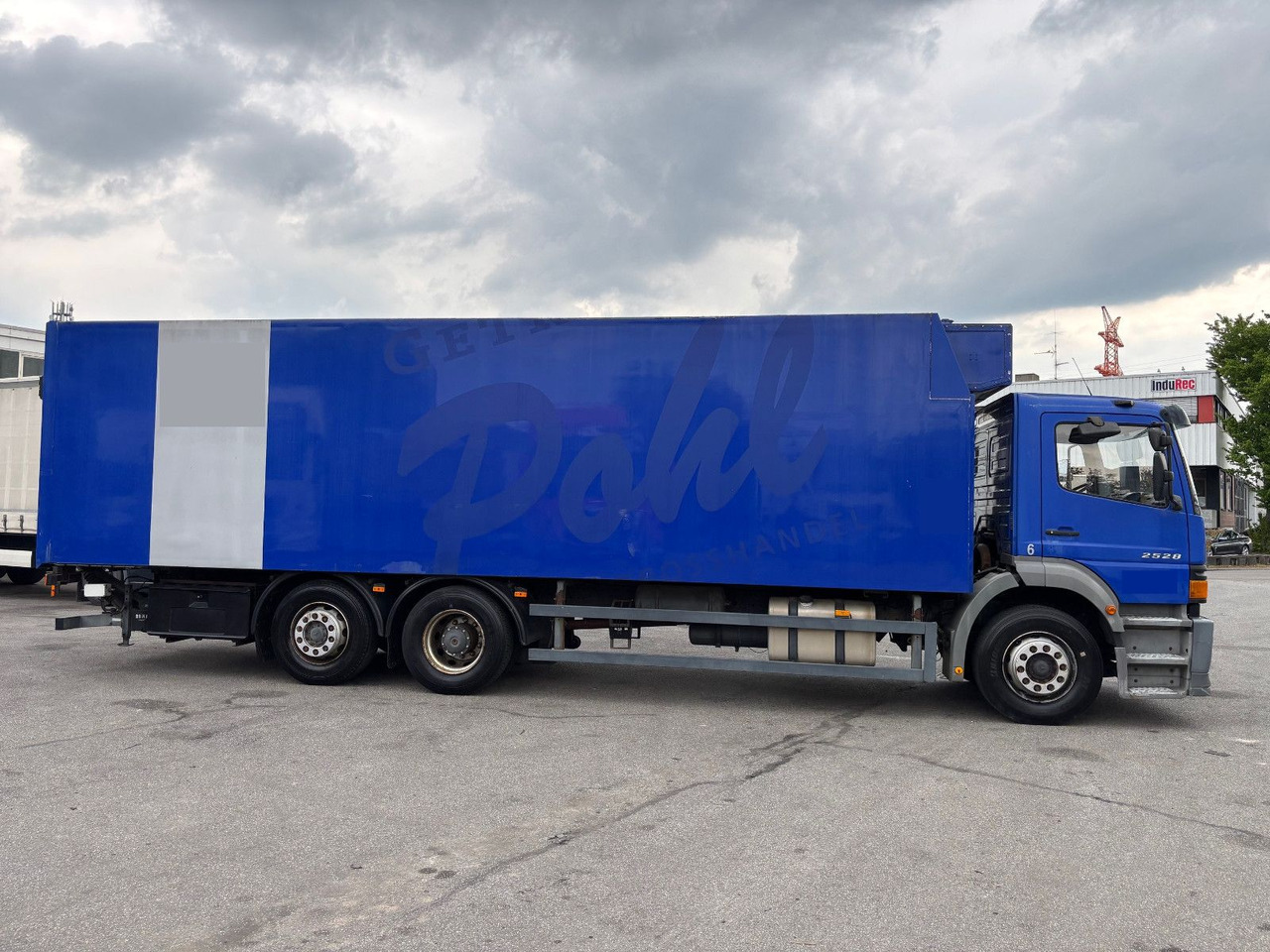 Mercedes-Benz 2528 L LBW/Klima/Frigoblock - Refrigeraattori kuorma-auto: kuva Mercedes-Benz 2528 L LBW/Klima/Frigoblock - Refrigeraattori kuorma-auto Mercedes-Benz 2528 L LBW/Klima/Frigoblock - Refrigeraattori kuorma-auto: kuva Mercedes-Benz 2528 L LBW/Klima/Frigoblock - Refrigeraattori kuorma-auto