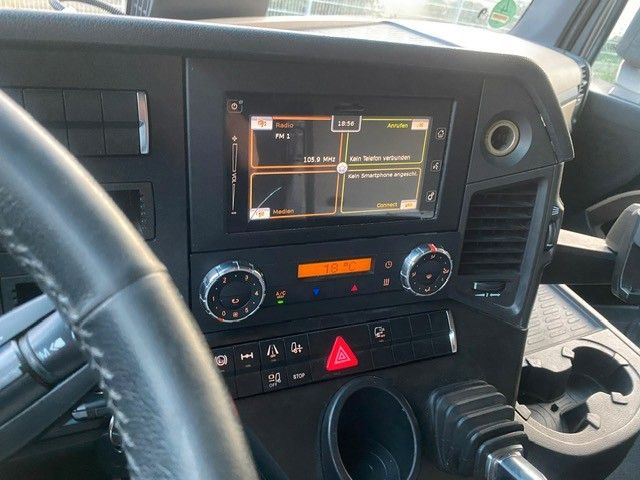 Konttialus/ Vaihtokuormatilat kuorma-auto Mercedes-Benz Actros 1842 BDF LBW 1845 2x Mercedes-Benz Actros 1842 BDF LBW 1845 2x: kuva Konttialus/ Vaihtokuormatilat kuorma-auto Mercedes-Benz Actros 1842 BDF LBW 1845 2x Mercedes-Benz Actros 1842 BDF LBW 1845 2x Konttialus/ Vaihtokuormatilat kuorma-auto Mercedes-Benz Actros 1842 BDF LBW 1845 2x Mercedes-Benz Actros 1842 BDF LBW 1845 2x: kuva Konttialus/ Vaihtokuormatilat kuorma-auto Mercedes-Benz Actros 1842 BDF LBW 1845 2x Mercedes-Benz Actros 1842 BDF LBW 1845 2x