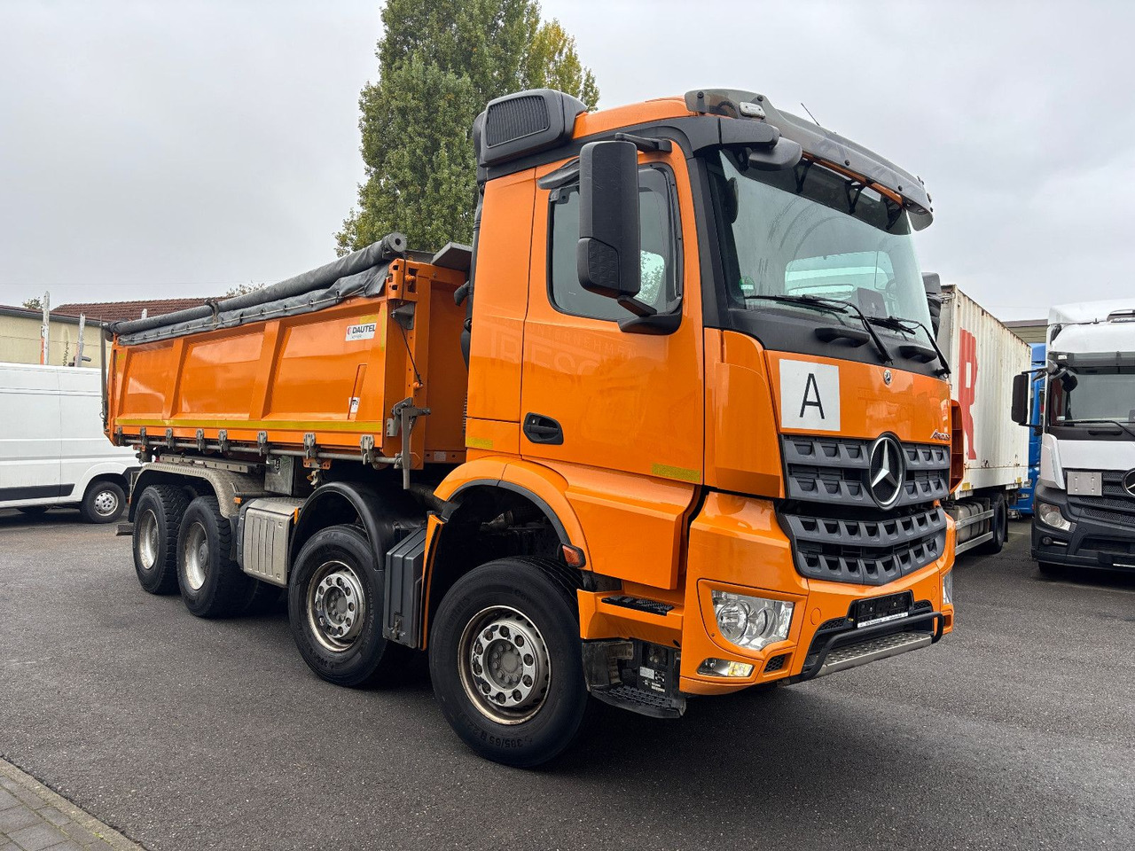 Mercedes-Benz Arocs 3248 8x4 MP5 Bordmatik/Klima/Plane - Kippiauto kuorma-auto: kuva Mercedes-Benz Arocs 3248 8x4 MP5 Bordmatik/Klima/Plane - Kippiauto kuorma-auto Mercedes-Benz Arocs 3248 8x4 MP5 Bordmatik/Klima/Plane - Kippiauto kuorma-auto: kuva Mercedes-Benz Arocs 3248 8x4 MP5 Bordmatik/Klima/Plane - Kippiauto kuorma-auto