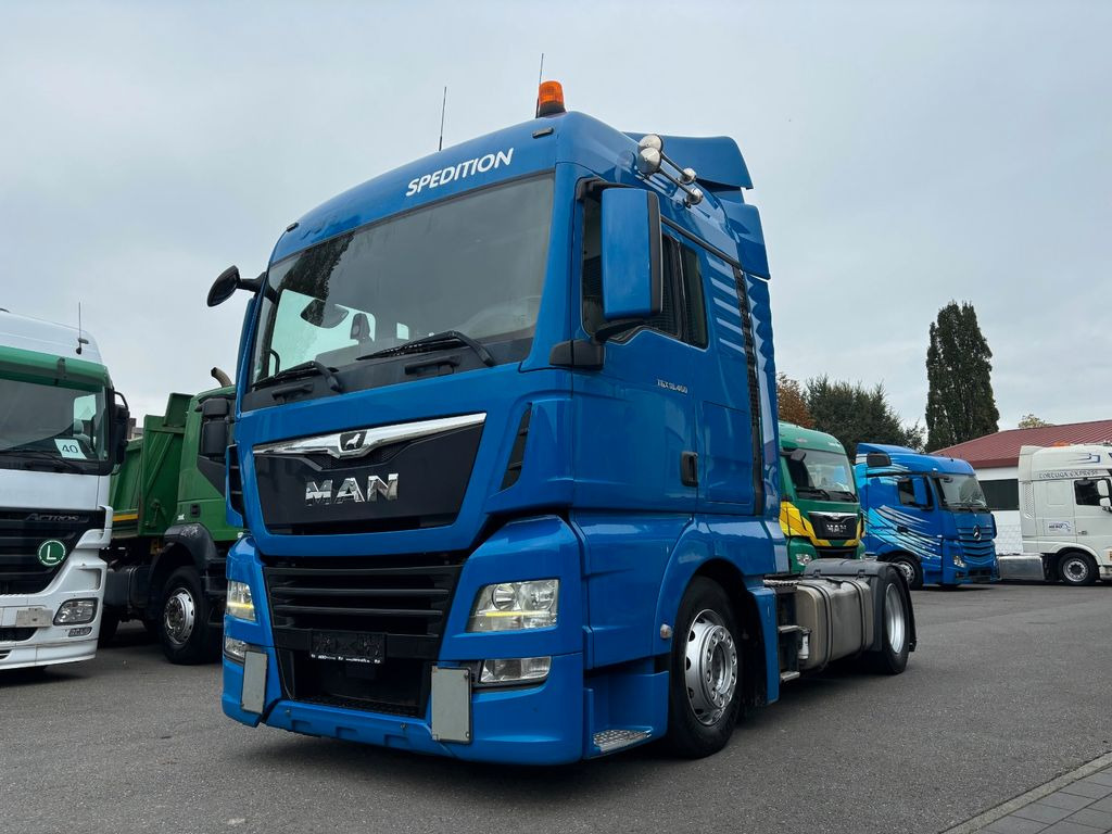 MAN TGX 18.460 MEGA/2Tanks/Ratarder/NAVI - Vetopöytäauto: kuva MAN TGX 18.460 MEGA/2Tanks/Ratarder/NAVI - Vetopöytäauto MAN TGX 18.460 MEGA/2Tanks/Ratarder/NAVI - Vetopöytäauto: kuva MAN TGX 18.460 MEGA/2Tanks/Ratarder/NAVI - Vetopöytäauto
