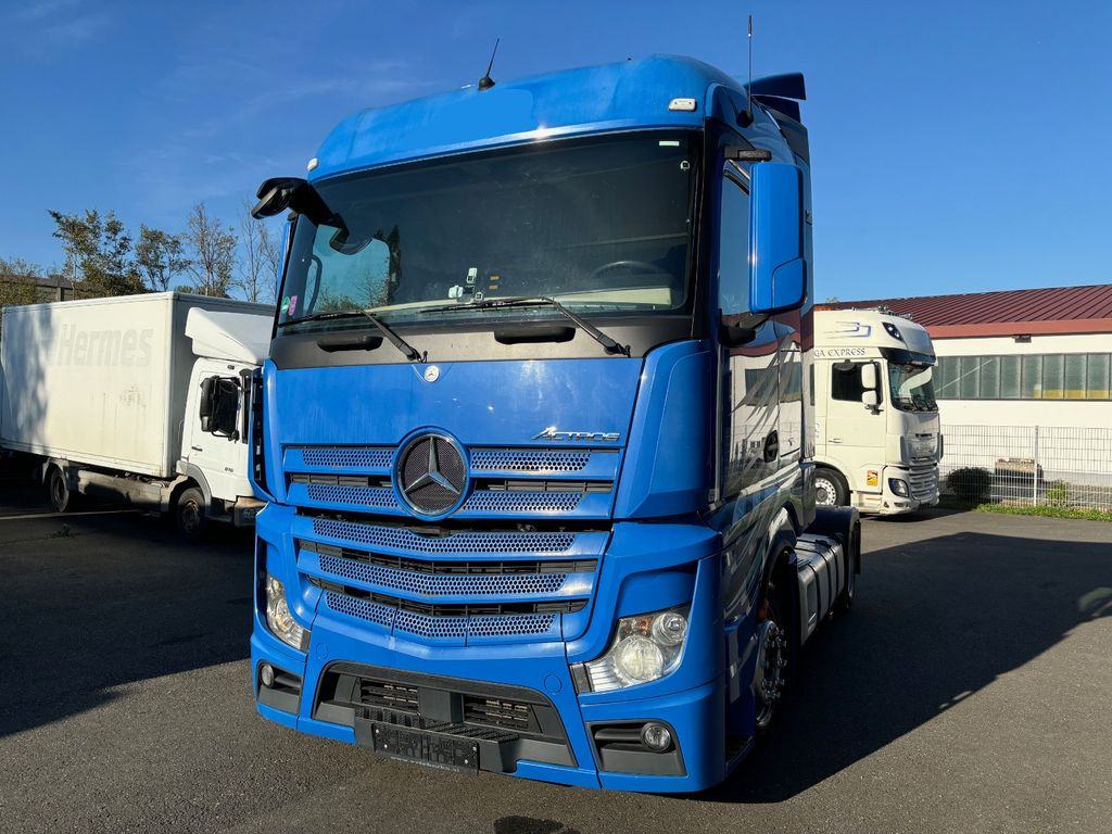 Mercedes-Benz 1836 - Vetopöytäauto: kuva Mercedes-Benz 1836 - Vetopöytäauto Mercedes-Benz 1836 - Vetopöytäauto: kuva Mercedes-Benz 1836 - Vetopöytäauto