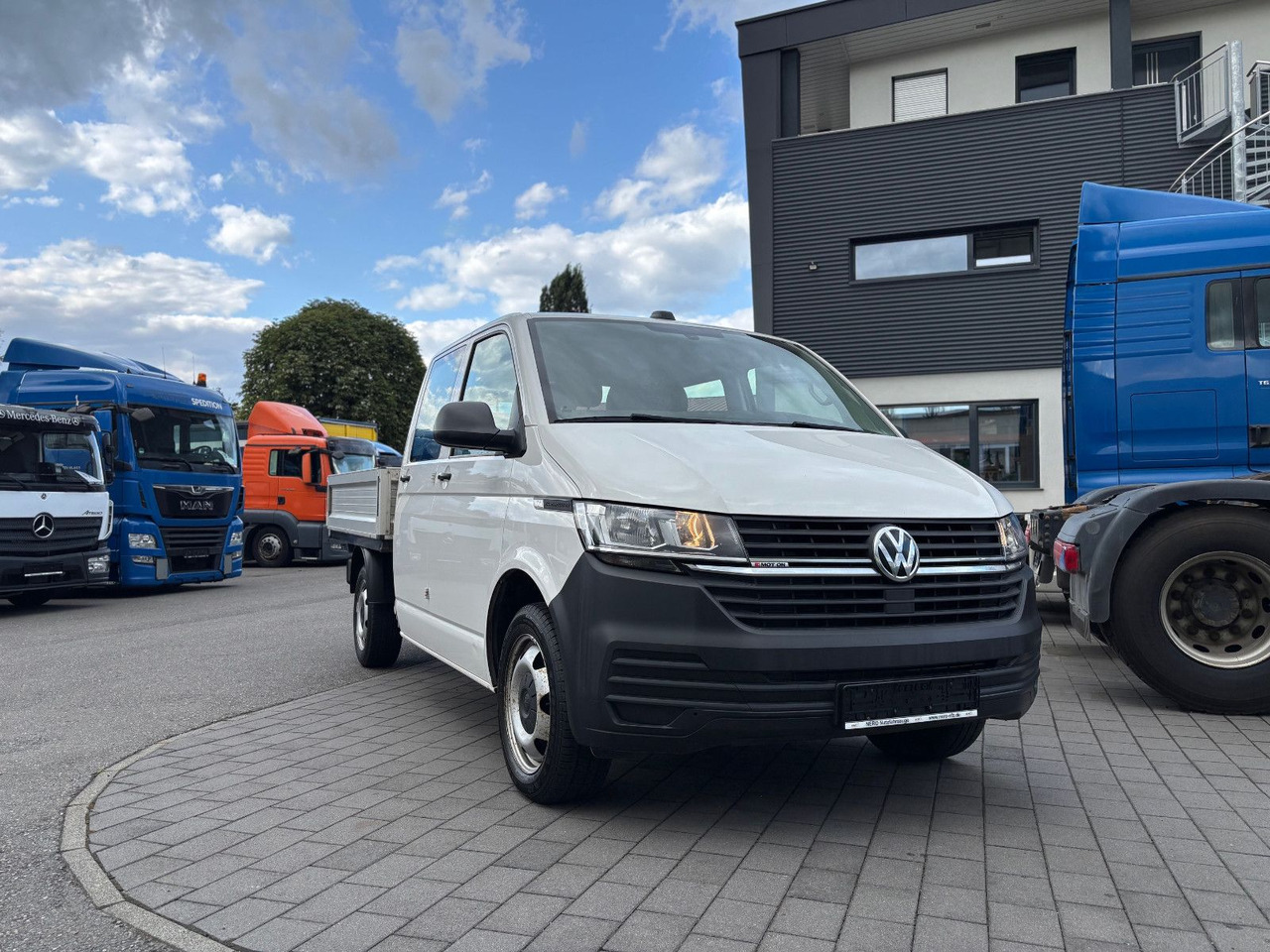 Volkswagen T6 Transporter 4Motion/150PS 2.0/DoKa/Klima - Avolava pakettiauto, Jatko-ohjaamo kevyt kuorma-auto: kuva Volkswagen T6 Transporter 4Motion/150PS 2.0/DoKa/Klima - Avolava pakettiauto, Jatko-ohjaamo kevyt kuorma-auto Volkswagen T6 Transporter 4Motion/150PS 2.0/DoKa/Klima - Avolava pakettiauto, Jatko-ohjaamo kevyt kuorma-auto: kuva Volkswagen T6 Transporter 4Motion/150PS 2.0/DoKa/Klima - Avolava pakettiauto, Jatko-ohjaamo kevyt kuorma-auto
