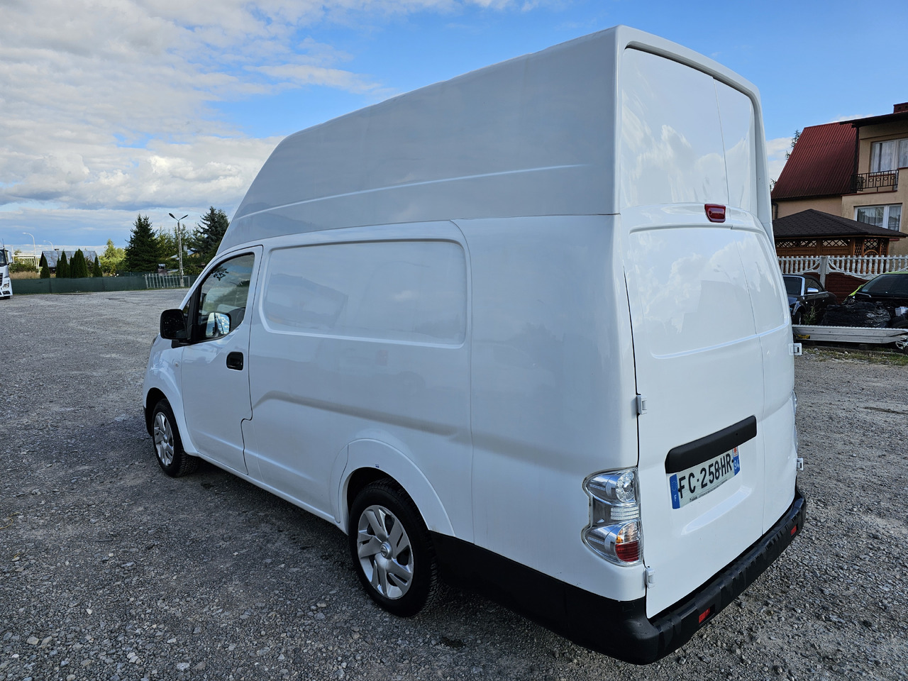 NISSAN E-NV200 ELEKTRYCZNY 40 KV 250 km klima kamera - Pieni pakettiauto, Sähköpakettiauto: kuva NISSAN E-NV200 ELEKTRYCZNY 40 KV 250 km klima kamera - Pieni pakettiauto, Sähköpakettiauto NISSAN E-NV200 ELEKTRYCZNY 40 KV 250 km klima kamera - Pieni pakettiauto, Sähköpakettiauto: kuva NISSAN E-NV200 ELEKTRYCZNY 40 KV 250 km klima kamera - Pieni pakettiauto, Sähköpakettiauto