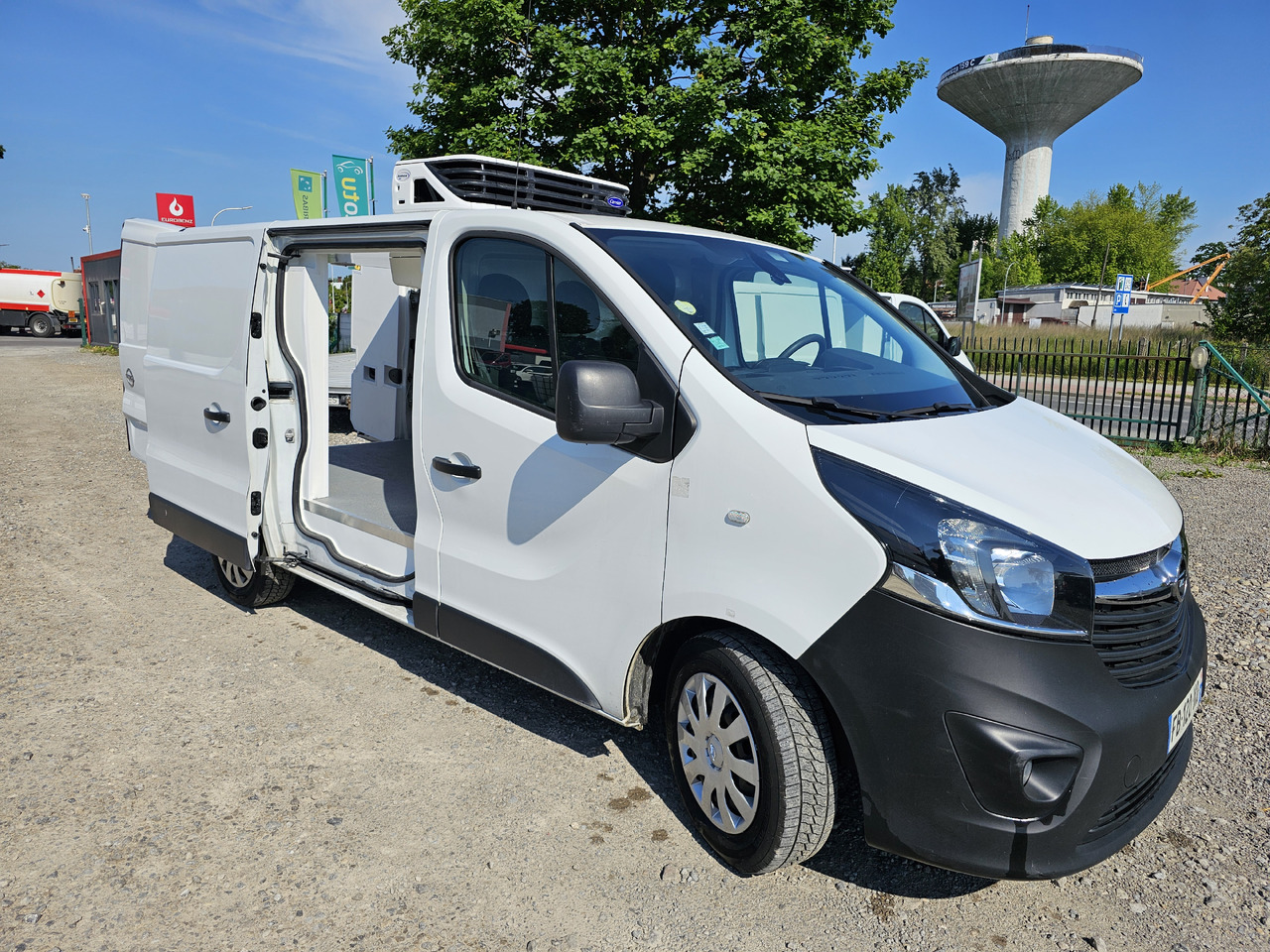 RENAULT TRAFIC L2H1 CHLODNIA MROZNIA CARRIER+230V KLIMA KAMERA EURO6 - Kylmäauto: kuva RENAULT TRAFIC L2H1 CHLODNIA MROZNIA CARRIER+230V KLIMA KAMERA EURO6 - Kylmäauto RENAULT TRAFIC L2H1 CHLODNIA MROZNIA CARRIER+230V KLIMA KAMERA EURO6 - Kylmäauto: kuva RENAULT TRAFIC L2H1 CHLODNIA MROZNIA CARRIER+230V KLIMA KAMERA EURO6 - Kylmäauto