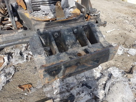 Case Maxxum 130 Rear, Front Axle, Engine, Transmission, Pto, Hydraulic Nut - Jarruosat - Traktori: kuva Case Maxxum 130 Rear, Front Axle, Engine, Transmission, Pto, Hydraulic Nut - Jarruosat - Traktori Case Maxxum 130 Rear, Front Axle, Engine, Transmission, Pto, Hydraulic Nut - Jarruosat - Traktori: kuva Case Maxxum 130 Rear, Front Axle, Engine, Transmission, Pto, Hydraulic Nut - Jarruosat - Traktori
