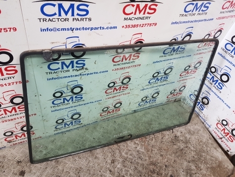 Ford 4610 Ap, Lp Cab Front Windscreen And Seal 83956746, 89403102, E3nn9403102bb - Tuulilasi - Traktori: kuva Ford 4610 Ap, Lp Cab Front Windscreen And Seal 83956746, 89403102, E3nn9403102bb - Tuulilasi - Traktori Ford 4610 Ap, Lp Cab Front Windscreen And Seal 83956746, 89403102, E3nn9403102bb - Tuulilasi - Traktori: kuva Ford 4610 Ap, Lp Cab Front Windscreen And Seal 83956746, 89403102, E3nn9403102bb - Tuulilasi - Traktori