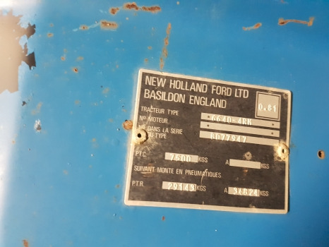 Päällirakenne ja ulkopinta Ford 6640, 5640, 7740 Bonnet, Hood Panel Rhs E9nn16618bc, 82011037: kuva Päällirakenne ja ulkopinta Ford 6640, 5640, 7740 Bonnet, Hood Panel Rhs E9nn16618bc, 82011037