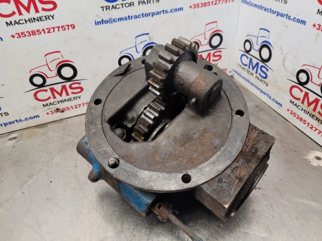 Fordson Major, Super Major Pto Drive Unit , Pto Housing 7252b - Vaihteisto: kuva  Fordson Major, Super Major Pto Drive Unit , Pto Housing 7252b - Vaihteisto Fordson Major, Super Major Pto Drive Unit , Pto Housing 7252b - Vaihteisto: kuva  Fordson Major, Super Major Pto Drive Unit , Pto Housing 7252b - Vaihteisto