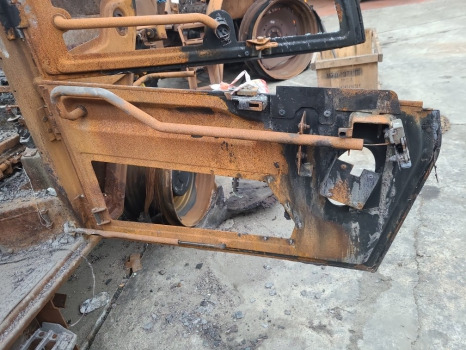 Jcb 542-70 Ag Cab Door Frame Lower 402/s3035 - Ovi ja osat: kuva Jcb 542-70 Ag Cab Door Frame Lower 402/s3035 - Ovi ja osat Jcb 542-70 Ag Cab Door Frame Lower 402/s3035 - Ovi ja osat: kuva Jcb 542-70 Ag Cab Door Frame Lower 402/s3035 - Ovi ja osat