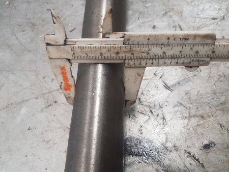 Vetoakseli - Maatalouskoneet John Deere 6900 Apl2060 Front Axle Drive Shaft Al110925, 501209860, Al111187: kuva Vetoakseli - Maatalouskoneet John Deere 6900 Apl2060 Front Axle Drive Shaft Al110925, 501209860, Al111187