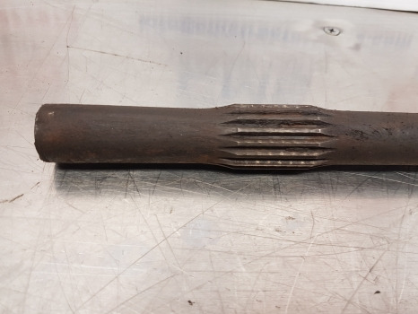 John Deere Se 6400, 6200, Se 6300, 6200, 6500 Pto Drive Shaft L76924 - Vaihteisto: kuva John Deere Se 6400, 6200, Se 6300, 6200, 6500 Pto Drive Shaft L76924 - Vaihteisto John Deere Se 6400, 6200, Se 6300, 6200, 6500 Pto Drive Shaft L76924 - Vaihteisto: kuva John Deere Se 6400, 6200, Se 6300, 6200, 6500 Pto Drive Shaft L76924 - Vaihteisto