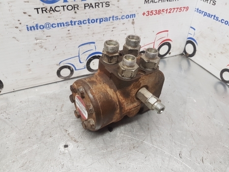 Manitou Mrt2540 Sayer Danfoss Steering Orbital Valve 487588, 150-1234, Ospc200ls - Ohjauslaite - Kurottaja: kuva Manitou Mrt2540 Sayer Danfoss Steering Orbital Valve 487588, 150-1234, Ospc200ls - Ohjauslaite - Kurottaja Manitou Mrt2540 Sayer Danfoss Steering Orbital Valve 487588, 150-1234, Ospc200ls - Ohjauslaite - Kurottaja: kuva Manitou Mrt2540 Sayer Danfoss Steering Orbital Valve 487588, 150-1234, Ospc200ls - Ohjauslaite - Kurottaja