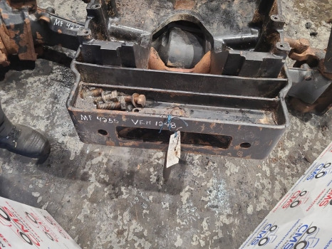 Massey Ferguson 4245, 4255, 4265, 4260, 4345 Front Weight Carrier 3809239p92 - Vastapaino: kuva Massey Ferguson 4245, 4255, 4265, 4260, 4345 Front Weight Carrier 3809239p92 - Vastapaino Massey Ferguson 4245, 4255, 4265, 4260, 4345 Front Weight Carrier 3809239p92 - Vastapaino: kuva Massey Ferguson 4245, 4255, 4265, 4260, 4345 Front Weight Carrier 3809239p92 - Vastapaino