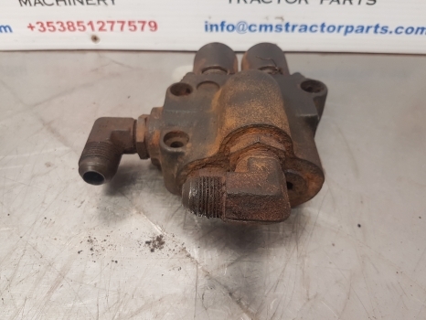 Massey Ferguson 5455 Hydraulic Pressure Valve Body 3794879m3 - Hydrauliventtiili - Traktori: kuva Massey Ferguson 5455 Hydraulic Pressure Valve Body 3794879m3 - Hydrauliventtiili - Traktori Massey Ferguson 5455 Hydraulic Pressure Valve Body 3794879m3 - Hydrauliventtiili - Traktori: kuva Massey Ferguson 5455 Hydraulic Pressure Valve Body 3794879m3 - Hydrauliventtiili - Traktori