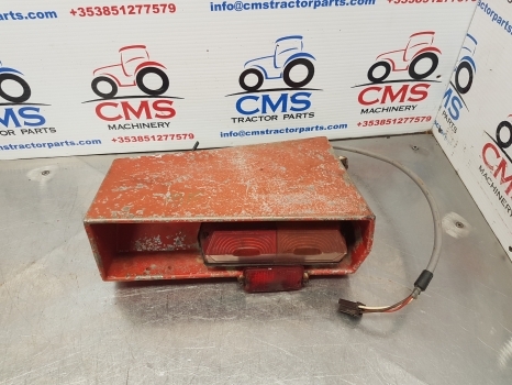 Massey Ferguson 575, 565, 590 Light Housing Right 2525778k1 - Valo/ Valaistus - Traktori: kuva Massey Ferguson 575, 565, 590 Light Housing Right 2525778k1 - Valo/ Valaistus - Traktori Massey Ferguson 575, 565, 590 Light Housing Right 2525778k1 - Valo/ Valaistus - Traktori: kuva Massey Ferguson 575, 565, 590 Light Housing Right 2525778k1 - Valo/ Valaistus - Traktori