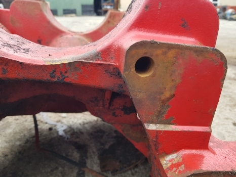Mccormick Case Cx, Mxc, Mc Ser Mc100 Front Axle Support Bolster 138531, 337256a1 - Etuakseli - Maatalouskoneet: kuva Mccormick Case Cx, Mxc, Mc Ser Mc100 Front Axle Support Bolster 138531, 337256a1 - Etuakseli - Maatalouskoneet Mccormick Case Cx, Mxc, Mc Ser Mc100 Front Axle Support Bolster 138531, 337256a1 - Etuakseli - Maatalouskoneet: kuva Mccormick Case Cx, Mxc, Mc Ser Mc100 Front Axle Support Bolster 138531, 337256a1 - Etuakseli - Maatalouskoneet