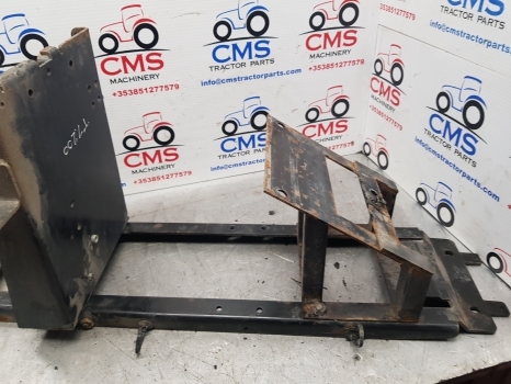 New Holland Case Puma 145, T7.200 Hood Support Assy 84337706, 84485123, 84268312 - Suojuskoppa - Traktori: kuva  New Holland Case Puma 145, T7.200 Hood Support Assy 84337706, 84485123, 84268312 - Suojuskoppa - Traktori New Holland Case Puma 145, T7.200 Hood Support Assy 84337706, 84485123, 84268312 - Suojuskoppa - Traktori: kuva  New Holland Case Puma 145, T7.200 Hood Support Assy 84337706, 84485123, 84268312 - Suojuskoppa - Traktori