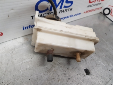 New Holland Case T6, T7, Maxxum, Puma T7.200 Brake Fluid Reservoir 84154075 - Jarrusylinterit - Maatalouskoneet: kuva New Holland Case T6, T7, Maxxum, Puma T7.200 Brake Fluid Reservoir 84154075 - Jarrusylinterit - Maatalouskoneet New Holland Case T6, T7, Maxxum, Puma T7.200 Brake Fluid Reservoir 84154075 - Jarrusylinterit - Maatalouskoneet: kuva New Holland Case T6, T7, Maxxum, Puma T7.200 Brake Fluid Reservoir 84154075 - Jarrusylinterit - Maatalouskoneet