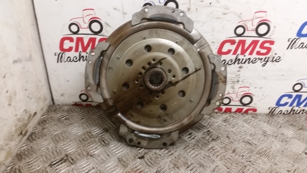 New Holland T5. 100, 110, 120 Engine Flywheel Damper 47888600 - Vauhtipyörä - Traktori: kuva  New Holland T5. 100, 110, 120 Engine Flywheel Damper 47888600 - Vauhtipyörä - Traktori New Holland T5. 100, 110, 120 Engine Flywheel Damper 47888600 - Vauhtipyörä - Traktori: kuva  New Holland T5. 100, 110, 120 Engine Flywheel Damper 47888600 - Vauhtipyörä - Traktori