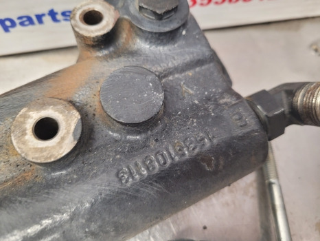 New Holland T5.110, T5.120, T5.130 Trailer Brake Valve 47566037, R917009740 - Jarruosat: kuva New Holland T5.110, T5.120, T5.130 Trailer Brake Valve 47566037, R917009740 - Jarruosat New Holland T5.110, T5.120, T5.130 Trailer Brake Valve 47566037, R917009740 - Jarruosat: kuva New Holland T5.110, T5.120, T5.130 Trailer Brake Valve 47566037, R917009740 - Jarruosat
