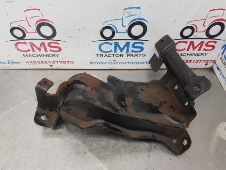New Holland T5.95, T4.85, T4.75, Case Farmall 105a Engine Hood Support 84538400 - Suojuskoppa - Traktori: kuva  New Holland T5.95, T4.85, T4.75, Case Farmall 105a Engine Hood Support 84538400 - Suojuskoppa - Traktori New Holland T5.95, T4.85, T4.75, Case Farmall 105a Engine Hood Support 84538400 - Suojuskoppa - Traktori: kuva  New Holland T5.95, T4.85, T4.75, Case Farmall 105a Engine Hood Support 84538400 - Suojuskoppa - Traktori