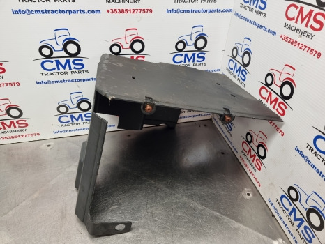 New Holland T6.180, T6, Case Maxxum Series, Fuel Tank Cover 47726503, 48167485 - Polttoainetankki: kuva New Holland T6.180, T6, Case Maxxum Series, Fuel Tank Cover 47726503, 48167485 - Polttoainetankki New Holland T6.180, T6, Case Maxxum Series, Fuel Tank Cover 47726503, 48167485 - Polttoainetankki: kuva New Holland T6.180, T6, Case Maxxum Series, Fuel Tank Cover 47726503, 48167485 - Polttoainetankki