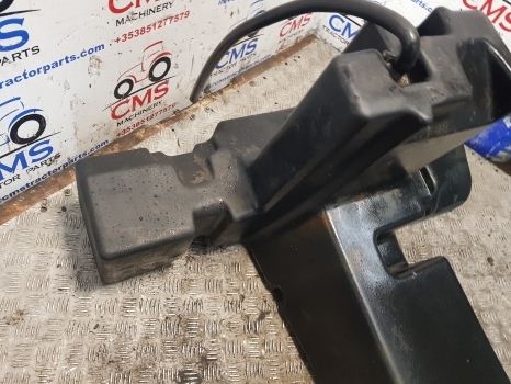 New Holland T7.200, T7.210, T7.185 Fuel Tank Secondary 4601139, 84601139 - Polttoainetankki - Traktori: kuva  New Holland T7.200, T7.210, T7.185 Fuel Tank Secondary 4601139, 84601139 - Polttoainetankki - Traktori New Holland T7.200, T7.210, T7.185 Fuel Tank Secondary 4601139, 84601139 - Polttoainetankki - Traktori: kuva  New Holland T7.200, T7.210, T7.185 Fuel Tank Secondary 4601139, 84601139 - Polttoainetankki - Traktori
