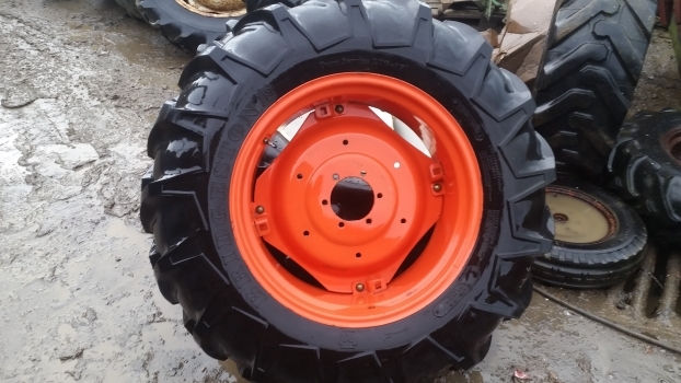 Old Stock Old Stock Wheel Disc And Tyre Brand New 13.6-26 3a07 - Täydellinen pyörä - Maatalouskoneet: kuva Old Stock Old Stock Wheel Disc And Tyre Brand New 13.6-26 3a07 - Täydellinen pyörä - Maatalouskoneet Old Stock Old Stock Wheel Disc And Tyre Brand New 13.6-26 3a07 - Täydellinen pyörä - Maatalouskoneet: kuva Old Stock Old Stock Wheel Disc And Tyre Brand New 13.6-26 3a07 - Täydellinen pyörä - Maatalouskoneet