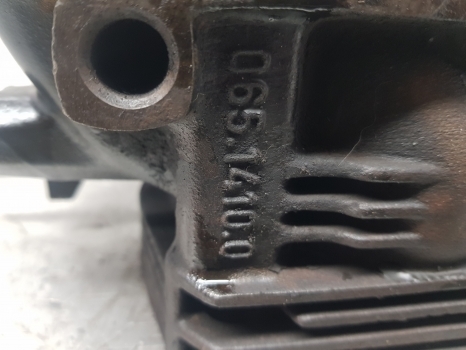 Same Explorer 70 Engine Head Complete 0.065.1410.3/10; 0.065.1410.3/20 - Sylinteripää - Traktori: kuva Same Explorer 70 Engine Head Complete 0.065.1410.3/10; 0.065.1410.3/20 - Sylinteripää - Traktori Same Explorer 70 Engine Head Complete 0.065.1410.3/10; 0.065.1410.3/20 - Sylinteripää - Traktori: kuva Same Explorer 70 Engine Head Complete 0.065.1410.3/10; 0.065.1410.3/20 - Sylinteripää - Traktori