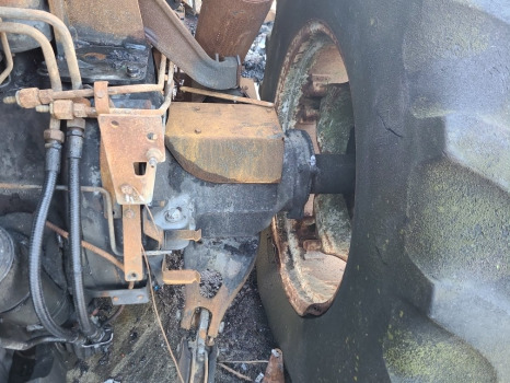 Valtra S374 Rear Half Axle Rhs Lhs 934152150112, 934152150040, 934152150122 - Taka-akseli: kuva Valtra S374 Rear Half Axle Rhs Lhs 934152150112, 934152150040, 934152150122 - Taka-akseli Valtra S374 Rear Half Axle Rhs Lhs 934152150112, 934152150040, 934152150122 - Taka-akseli: kuva Valtra S374 Rear Half Axle Rhs Lhs 934152150112, 934152150040, 934152150122 - Taka-akseli
