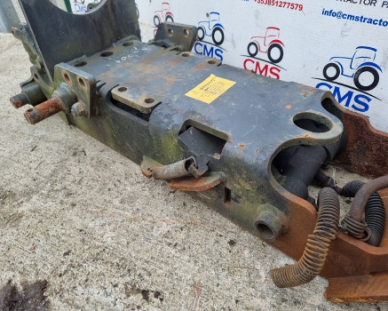 Kubota M5092 Dromone Pick up hitch complete Ag2035886 - Varaosat - Traktori: kuva Kubota M5092 Dromone Pick up hitch complete Ag2035886 - Varaosat - Traktori Kubota M5092 Dromone Pick up hitch complete Ag2035886 - Varaosat - Traktori: kuva Kubota M5092 Dromone Pick up hitch complete Ag2035886 - Varaosat - Traktori