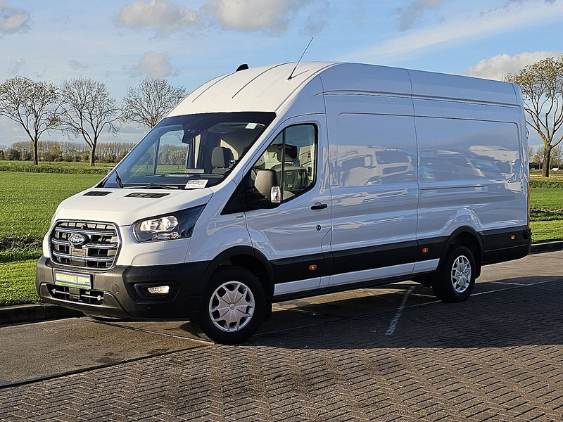 Ford E-Transit L4H3 Maxi 68kWh! - Pakettiauto, Sähköpakettiauto: kuva Ford E-Transit L4H3 Maxi 68kWh! - Pakettiauto, Sähköpakettiauto Ford E-Transit L4H3 Maxi 68kWh! - Pakettiauto, Sähköpakettiauto: kuva Ford E-Transit L4H3 Maxi 68kWh! - Pakettiauto, Sähköpakettiauto