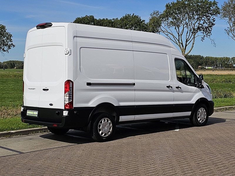 Ford Transit 2.0 L3H3 RWD Navi AC - Pakettiauto: kuva Ford Transit 2.0 L3H3 RWD Navi AC - Pakettiauto Ford Transit 2.0 L3H3 RWD Navi AC - Pakettiauto: kuva Ford Transit 2.0 L3H3 RWD Navi AC - Pakettiauto