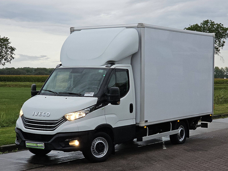 Iveco Daily 35S18 ac automaat EURO6 - Jakeluauto: kuva Iveco Daily 35S18 ac automaat EURO6 - Jakeluauto Iveco Daily 35S18 ac automaat EURO6 - Jakeluauto: kuva Iveco Daily 35S18 ac automaat EURO6 - Jakeluauto