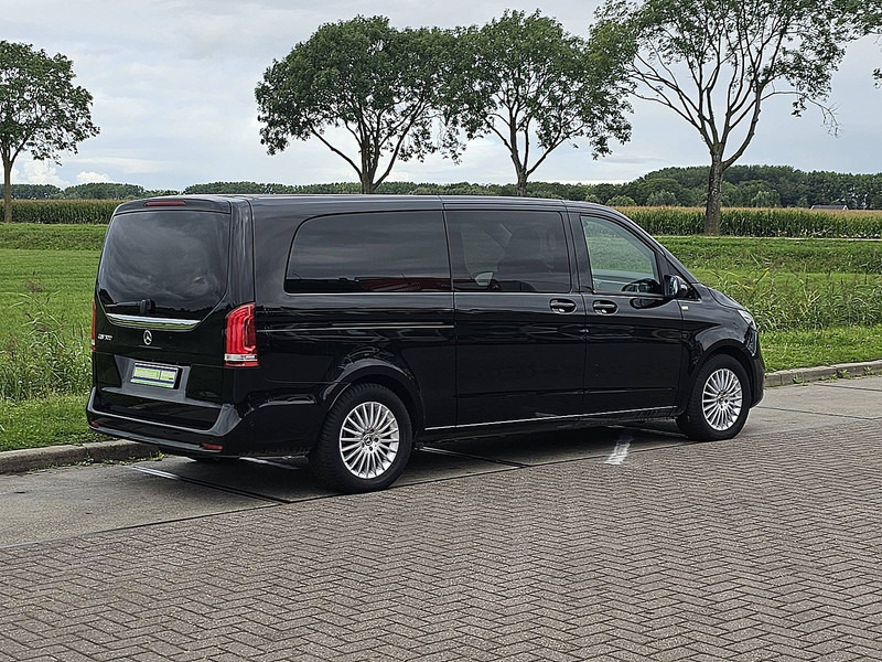 Mercedes-Benz EQV 300 L3 XL 8-Pers Mbux - Minibussi, Sähköbussi: kuva Mercedes-Benz EQV 300 L3 XL 8-Pers Mbux - Minibussi, Sähköbussi Mercedes-Benz EQV 300 L3 XL 8-Pers Mbux - Minibussi, Sähköbussi: kuva Mercedes-Benz EQV 300 L3 XL 8-Pers Mbux - Minibussi, Sähköbussi