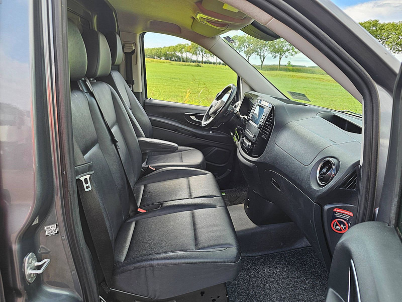 Pieni pakettiauto Mercedes-Benz Vito 116 L2 Autom Navi Euro6!: kuva Pieni pakettiauto Mercedes-Benz Vito 116 L2 Autom Navi Euro6!