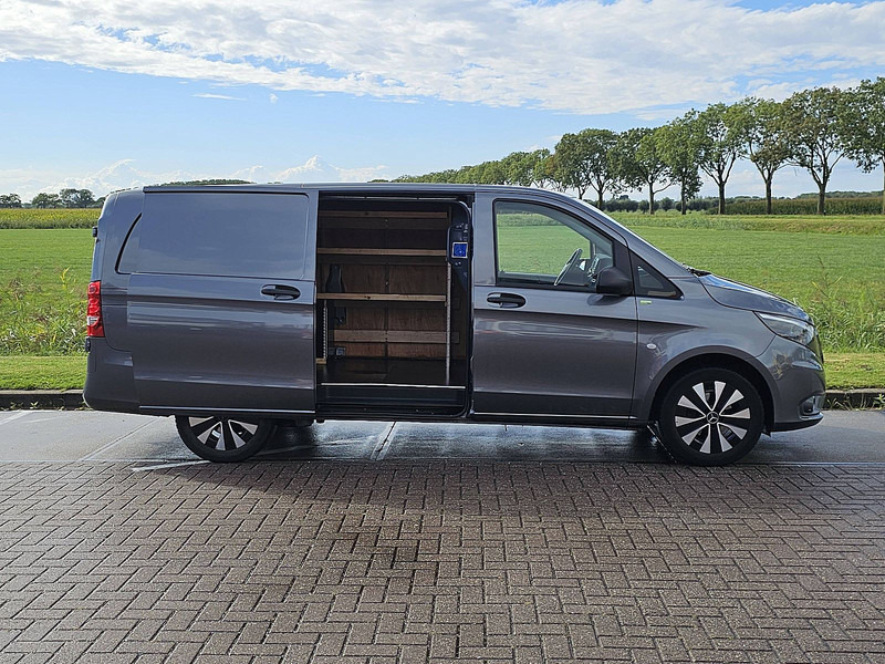 Pieni pakettiauto Mercedes-Benz Vito 116 L2 Autom Navi Euro6!: kuva Pieni pakettiauto Mercedes-Benz Vito 116 L2 Autom Navi Euro6!