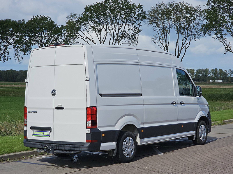 Volkswagen Crafter 35 2.0 L3H3 140Pk Automaat! - Pakettiauto: kuva Volkswagen Crafter 35 2.0 L3H3 140Pk Automaat! - Pakettiauto Volkswagen Crafter 35 2.0 L3H3 140Pk Automaat! - Pakettiauto: kuva Volkswagen Crafter 35 2.0 L3H3 140Pk Automaat! - Pakettiauto