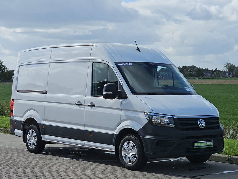 Volkswagen Crafter 35 2.0 L3H3 140Pk Automaat! - Pakettiauto: kuva Volkswagen Crafter 35 2.0 L3H3 140Pk Automaat! - Pakettiauto Volkswagen Crafter 35 2.0 L3H3 140Pk Automaat! - Pakettiauto: kuva Volkswagen Crafter 35 2.0 L3H3 140Pk Automaat! - Pakettiauto