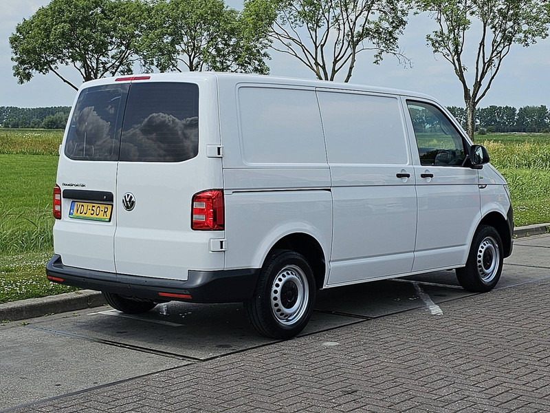 Volkswagen Transporter 2.0 TDI L1H1 Navi Euro6 NAP! - Pieni pakettiauto: kuva Volkswagen Transporter 2.0 TDI L1H1 Navi Euro6 NAP! - Pieni pakettiauto Volkswagen Transporter 2.0 TDI L1H1 Navi Euro6 NAP! - Pieni pakettiauto: kuva Volkswagen Transporter 2.0 TDI L1H1 Navi Euro6 NAP! - Pieni pakettiauto